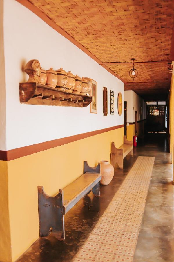 Pousada D'Oleo De Guignard Tiradentes Exterior photo